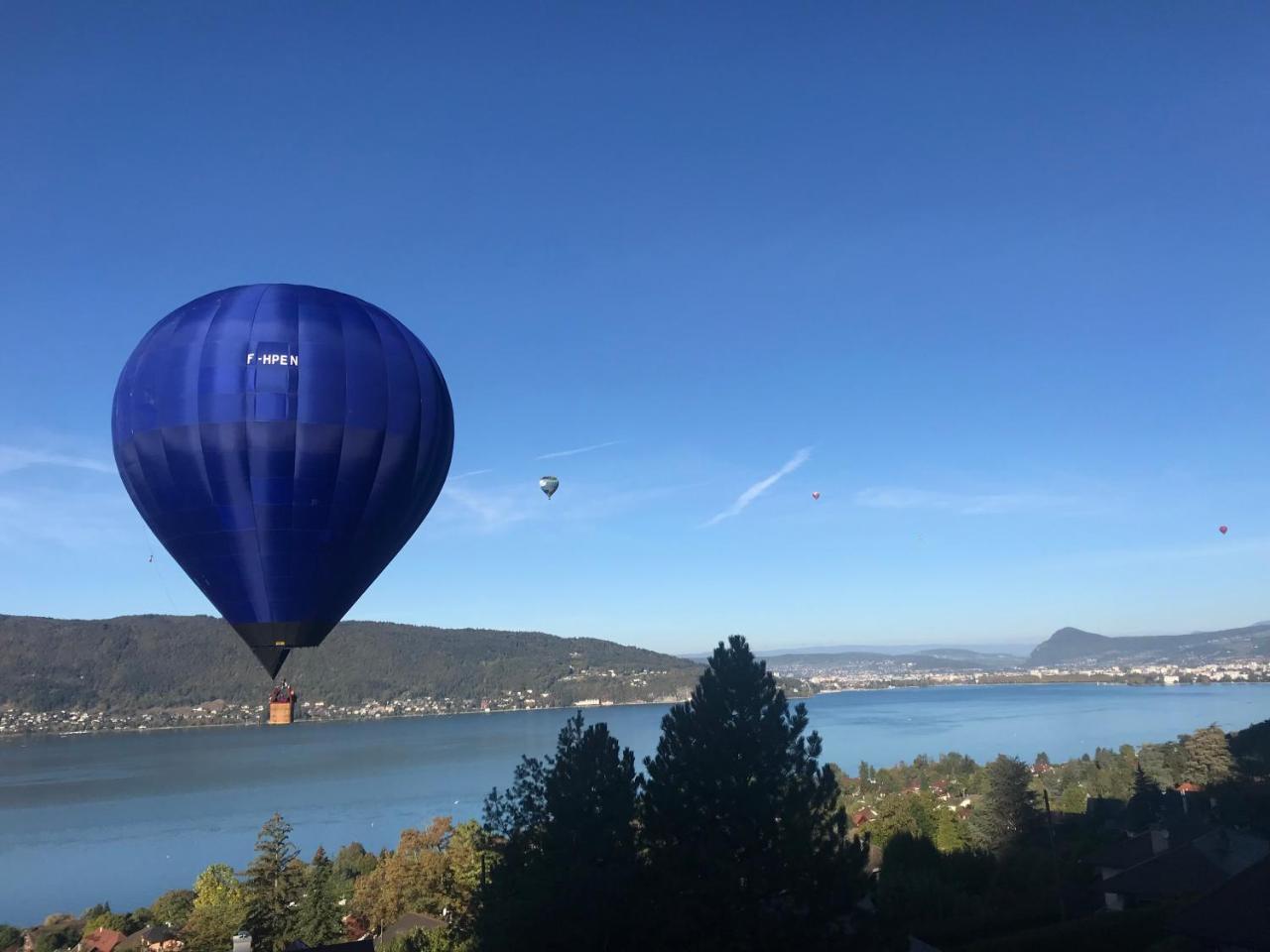 La Merle Veyrier-du-Lac Exteriör bild